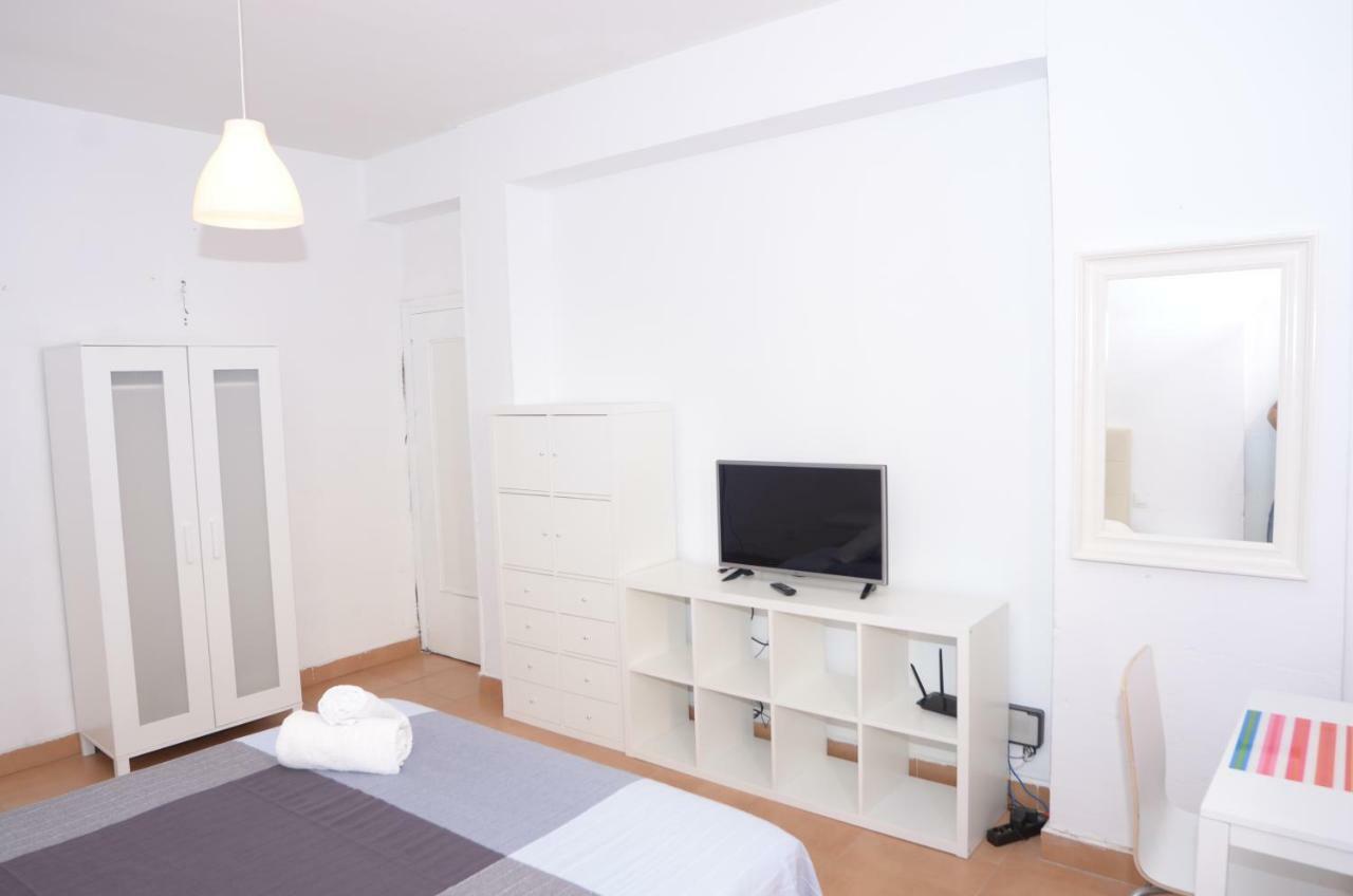 Big Room In Heart Dowtown Málaga Eksteriør bilde